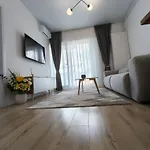 Nova Suite's 1 *