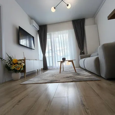 Nova Suite's 1 *